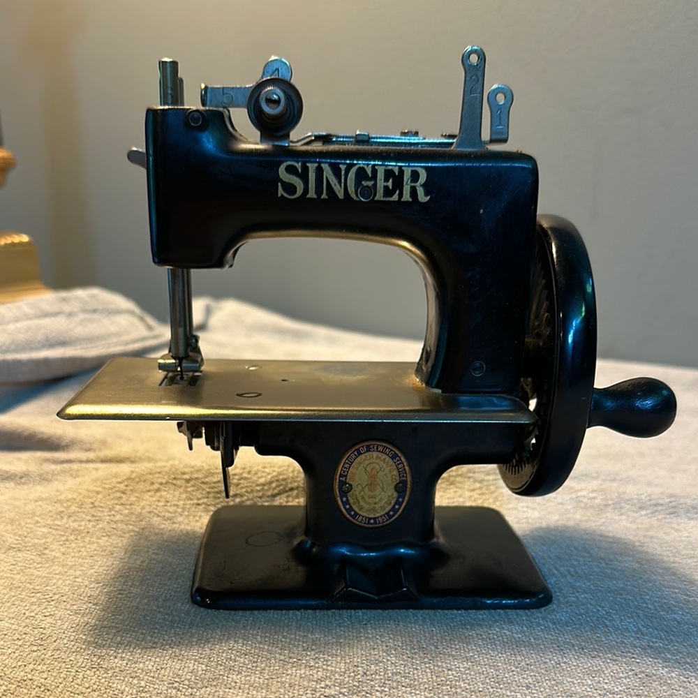 Centennial Edition Vintage Singer Miniature Sew Handy Children’s Sewing Machine